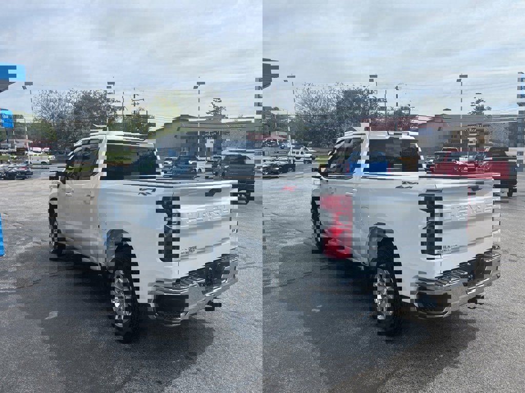 New 2026 Chevrolet Silverado 1500 LT w/ Leather Package image 5