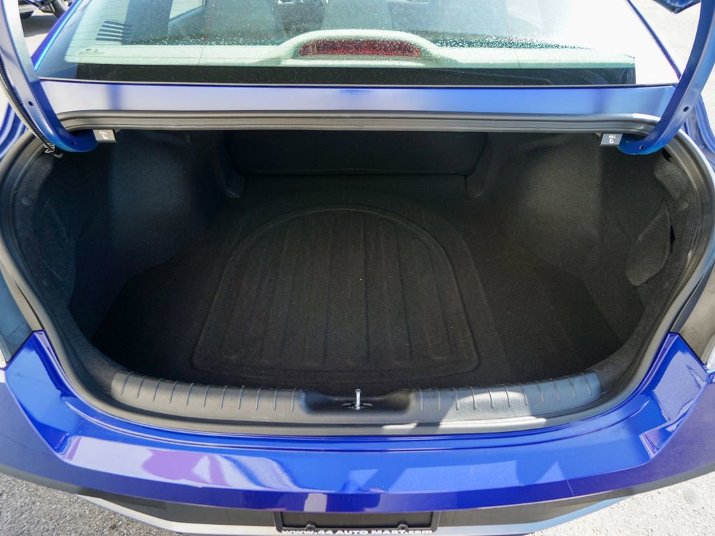 Used 2024 Hyundai Elantra SEL image 29