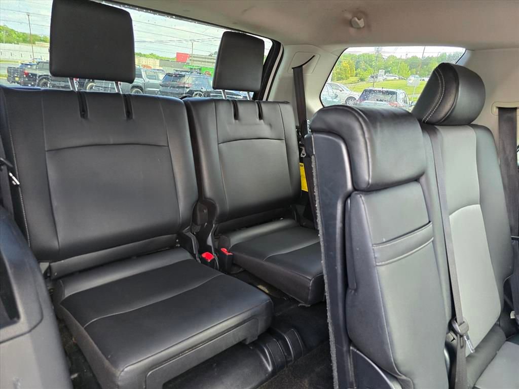 Used 2016 Toyota 4Runner SR5 AWD/4WD image 15