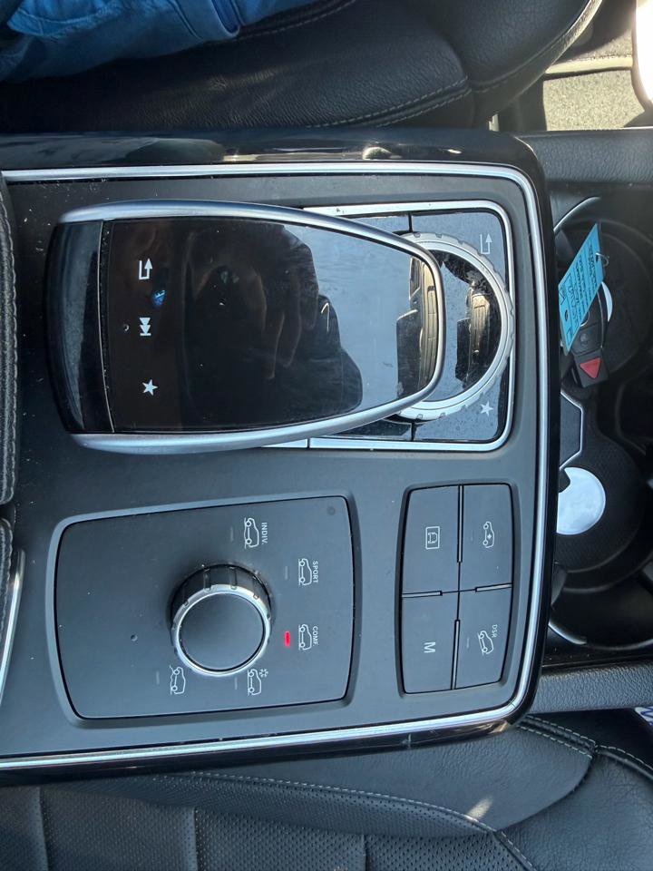 Used 2017 Mercedes-Benz GLS 550 4MATIC image 16