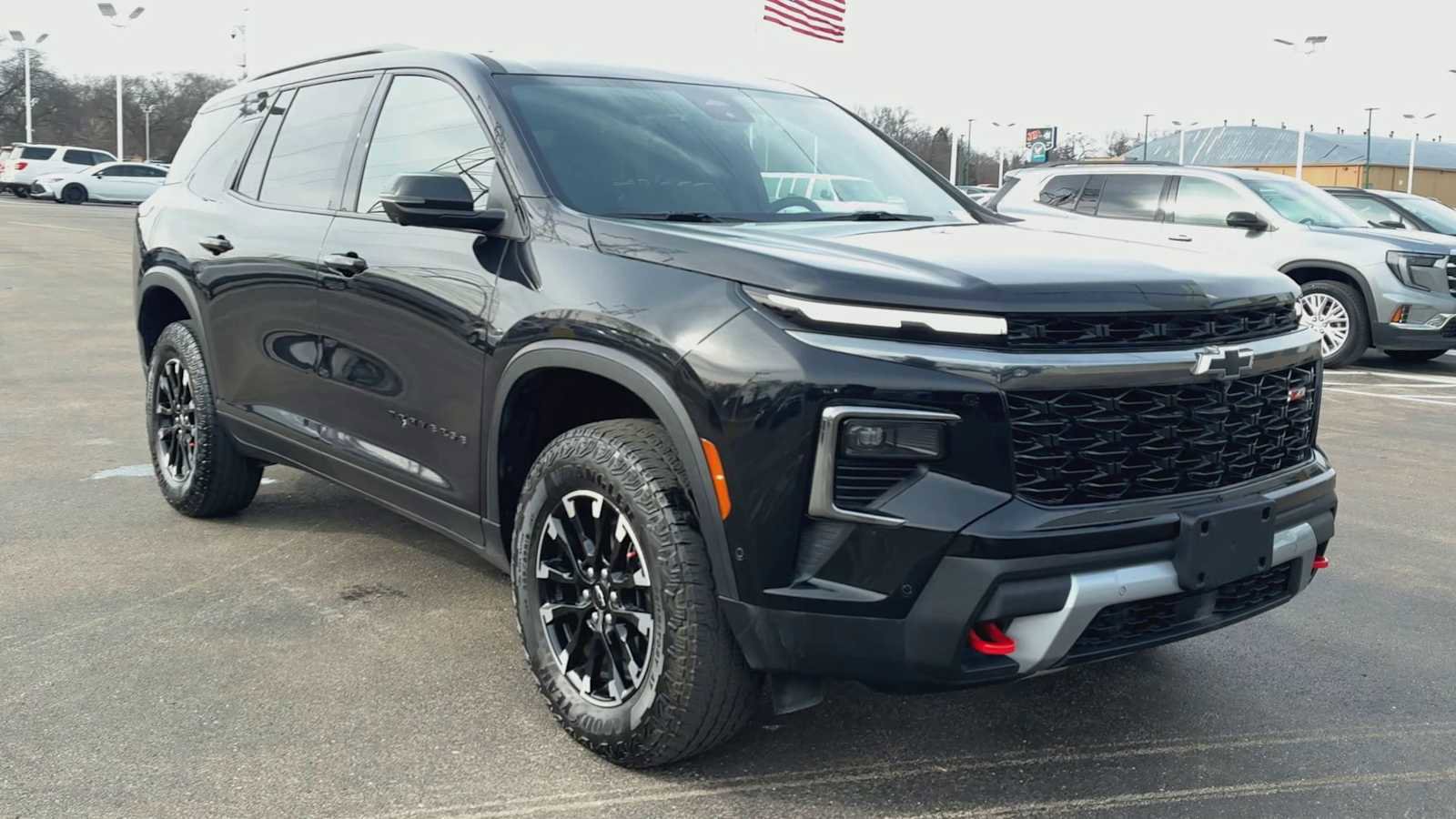 Certified 2024 Chevrolet Traverse Z71 w/ Enhanced Driving Package image 8