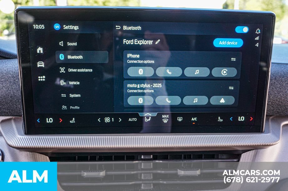 Used 2025 Ford Explorer Active RWD image 39