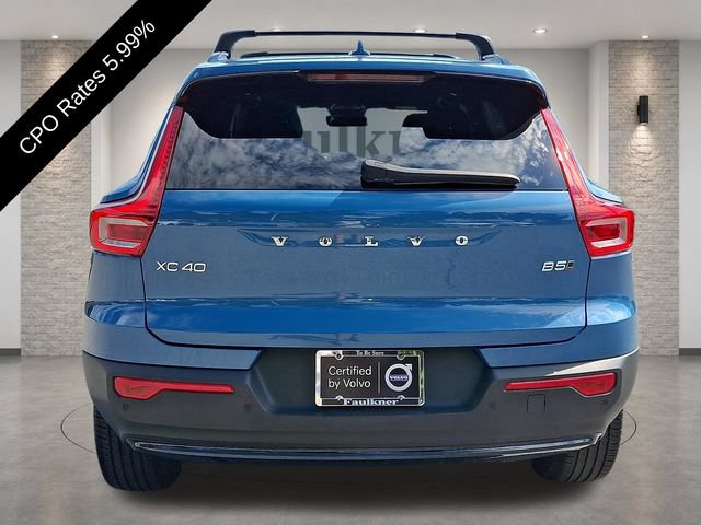 Certified 2023 Volvo XC40 B5 Plus w/ Driver Assist Package AWD/4WD image 5