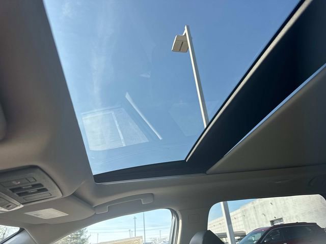 New 2026 Nissan Rogue SV image 30