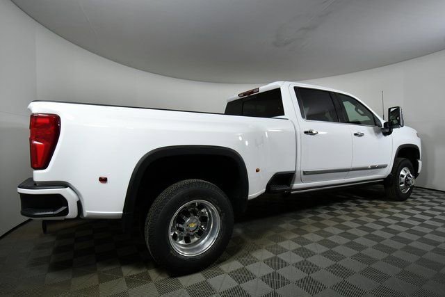 New 2026 Chevrolet Silverado 3500 High Country w/ Technology Package image 10
