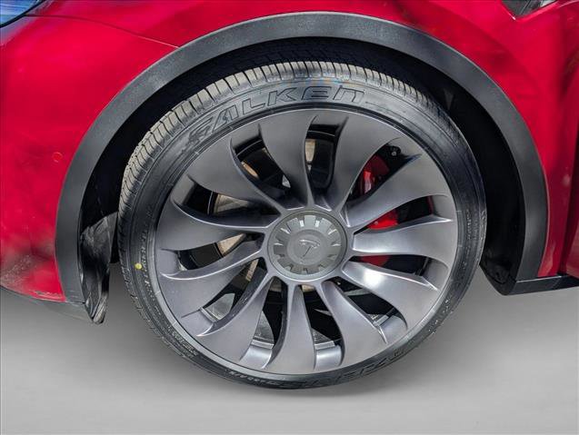 Used 2022 Tesla Model Y Performance image 23