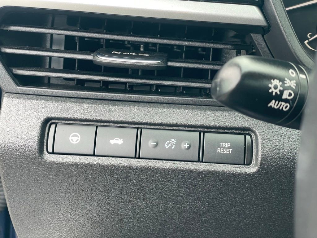 Certified 2024 Nissan Altima 2.0 SR image 14