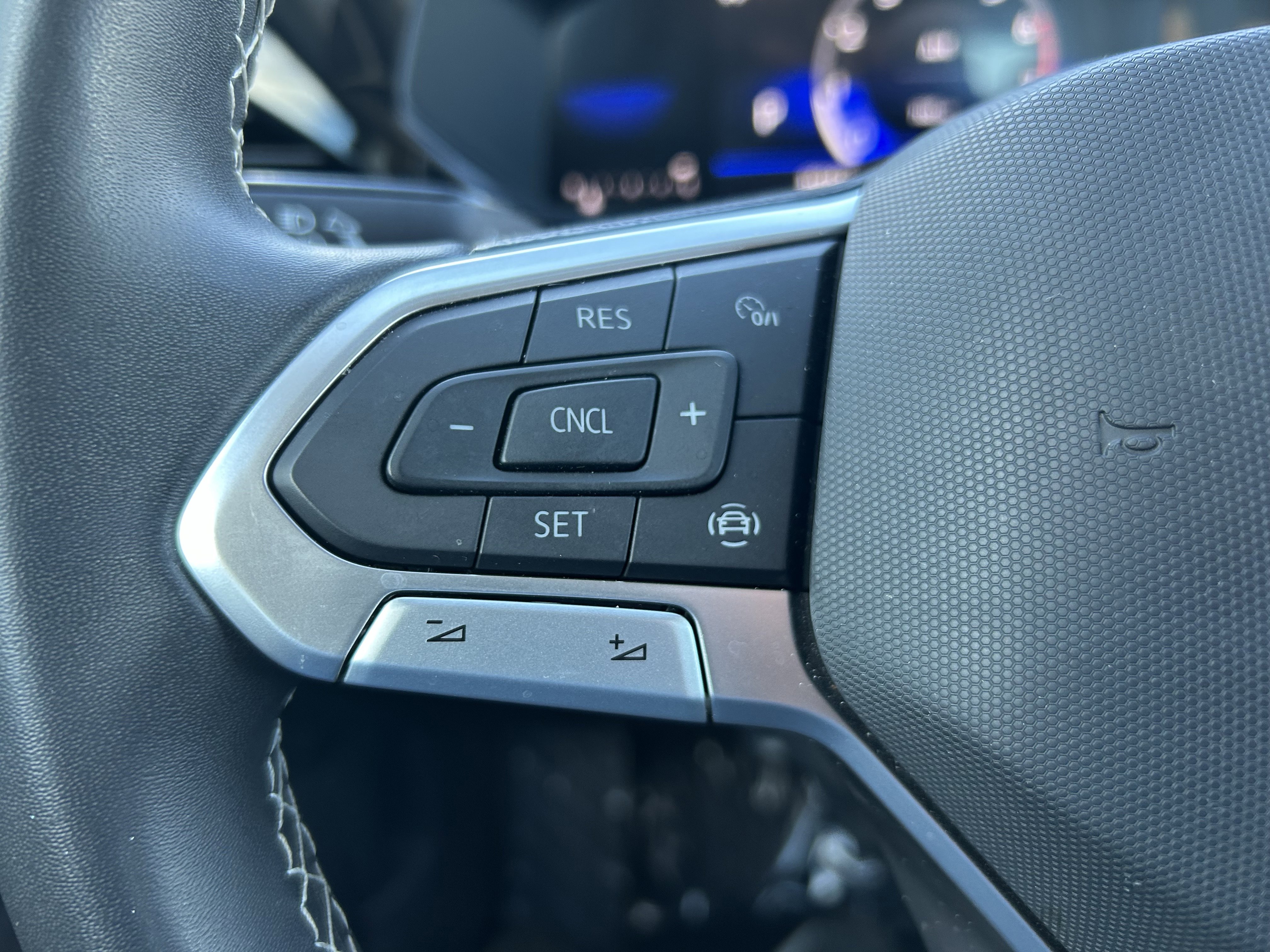 Certified 2023 Volkswagen Taos S image 18