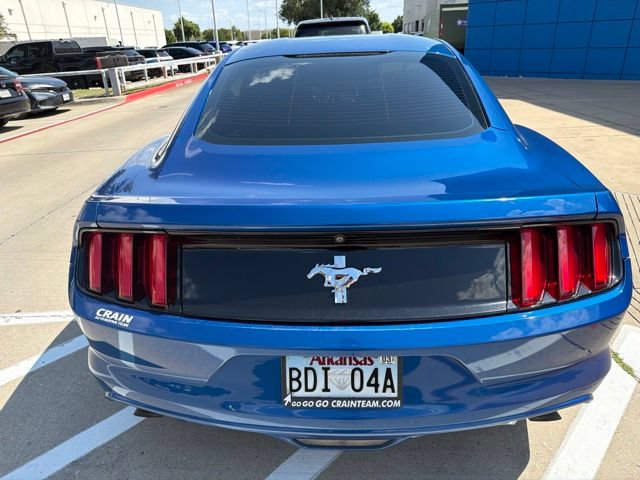 Used 2017 Ford Mustang Coupe RWD image 6