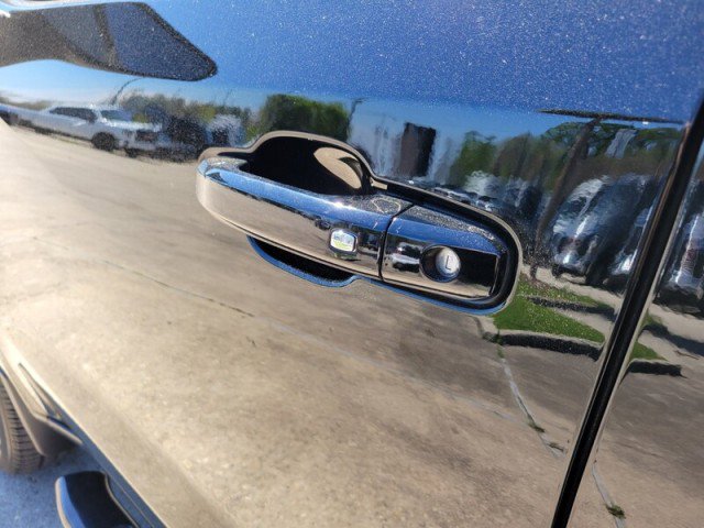 Used 2022 Chevrolet Silverado 1500 LT Trail Boss w/ Safety Package image 9