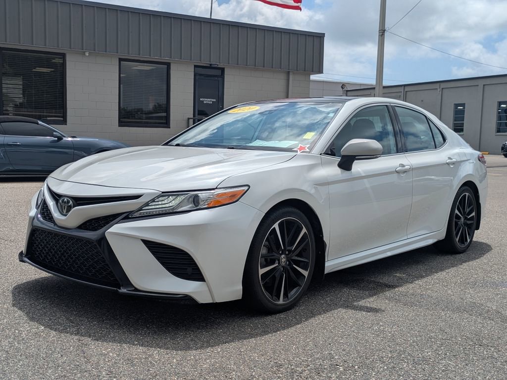 Used 2020 Toyota Camry XSE AWD/4WD image 2