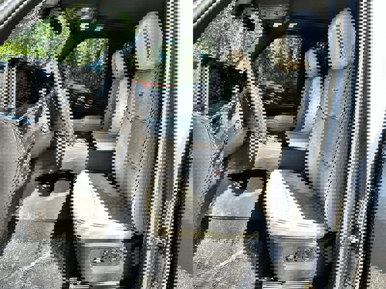 Used 2021 Cadillac Escalade ESV Sport w/ Driver Assist Tech Package image 10