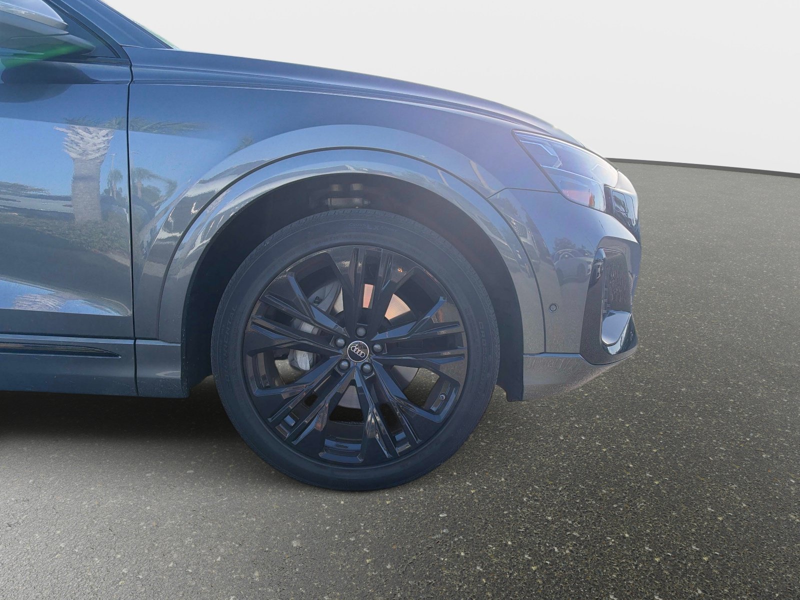 Certified 2024 Audi Q8 Premium Plus w/ Premium Plus Package AWD/4WD image 6