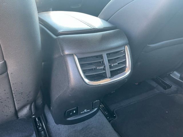 Used 2024 Chevrolet Malibu LT image 35
