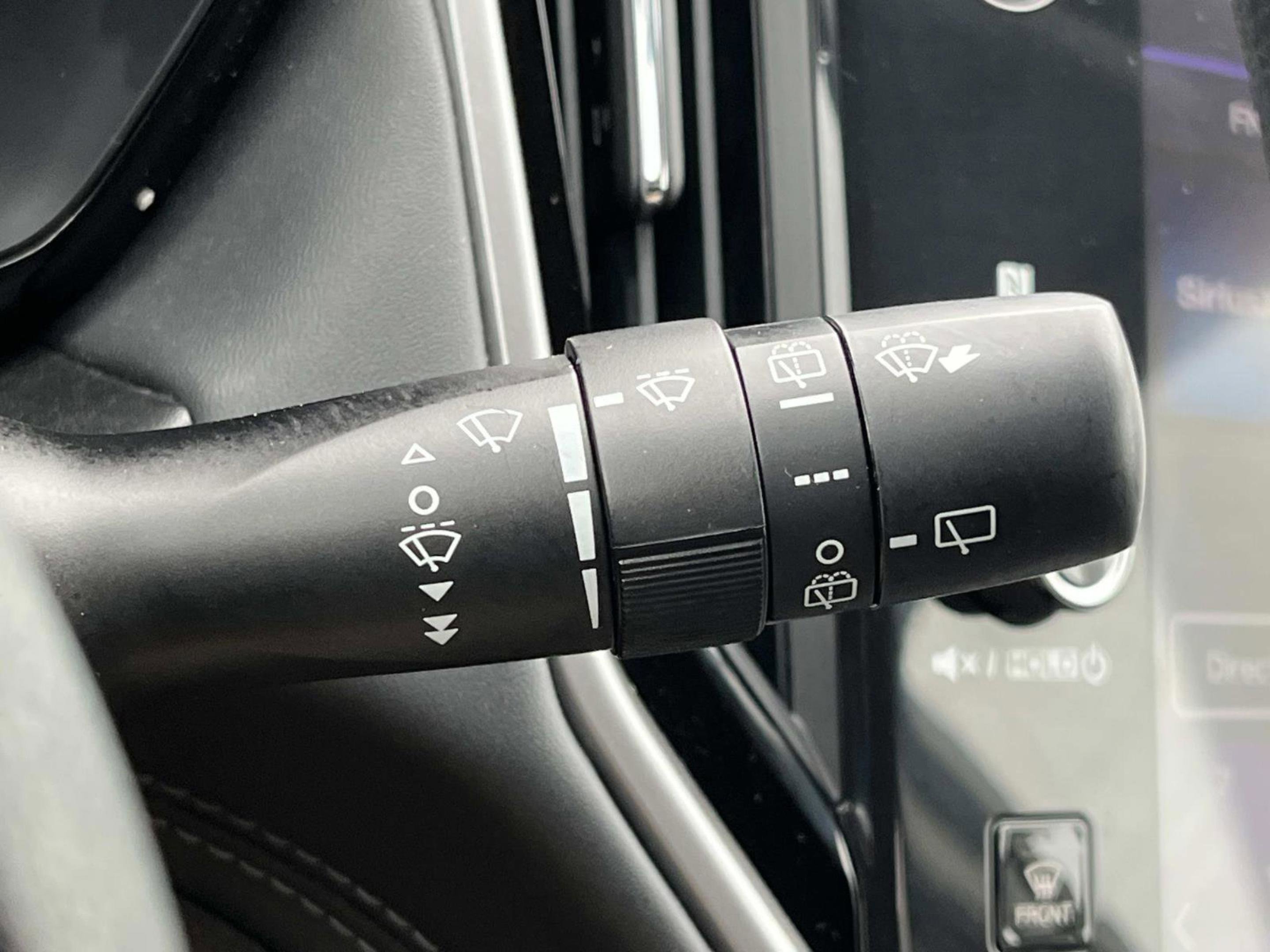 Used 2020 Subaru Outback Premium image 40