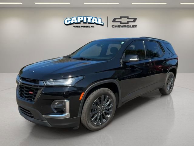 Used 2023 Chevrolet Traverse RS