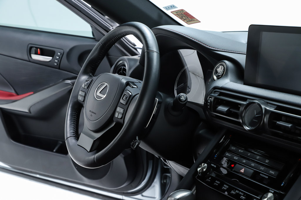 Used 2025 Lexus IS 300 w/ Premium Package RWD image 39
