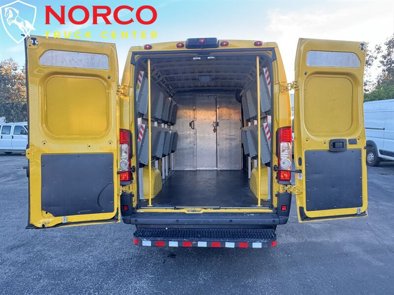 Used 2018 RAM ProMaster 2500 FWD image 11