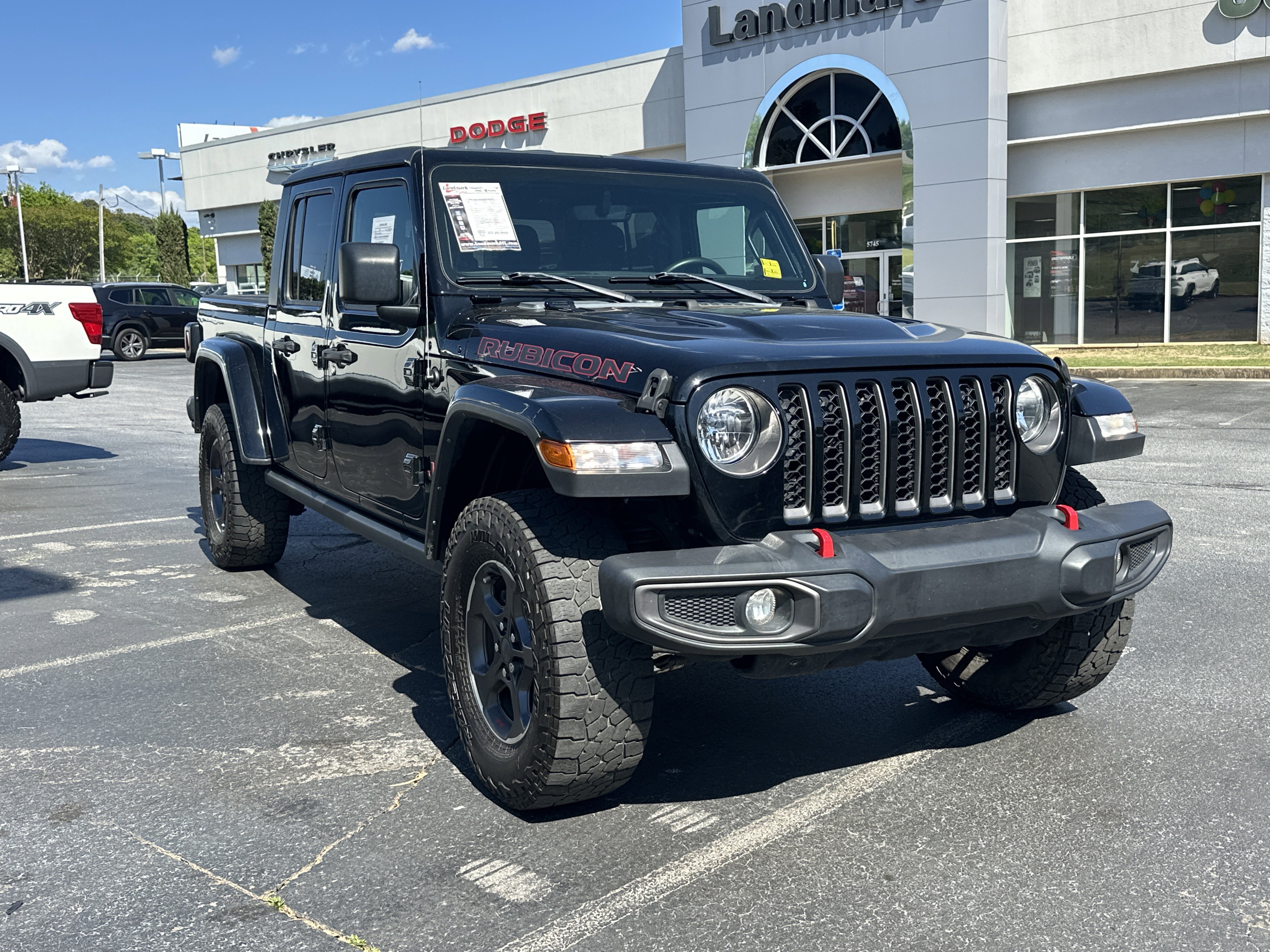 Used 2022 Jeep Gladiator Rubicon AWD/4WD image 2