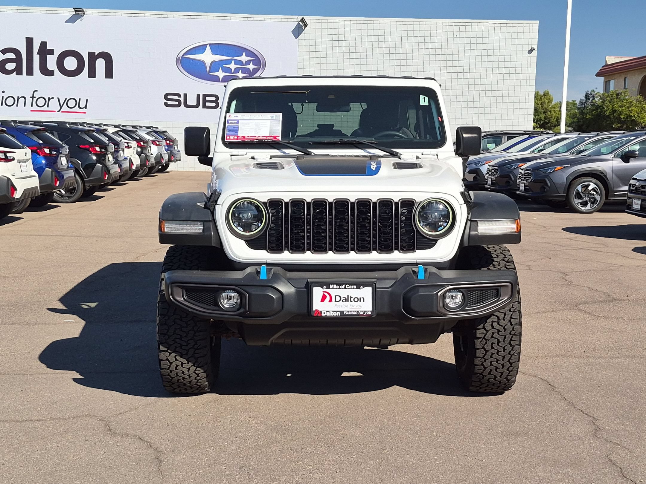 Used 2024 Jeep Wrangler Unlimited Rubicon 4xe AWD/4WD image 3