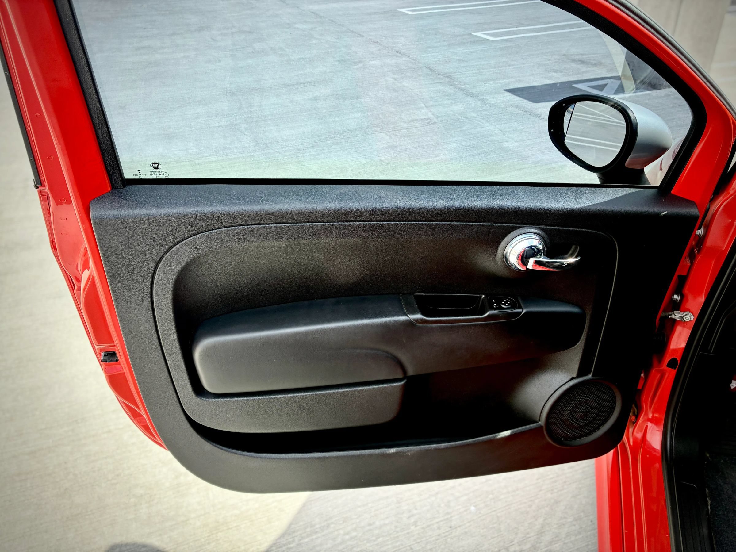 Used 2018 FIAT 500 e FWD image 14