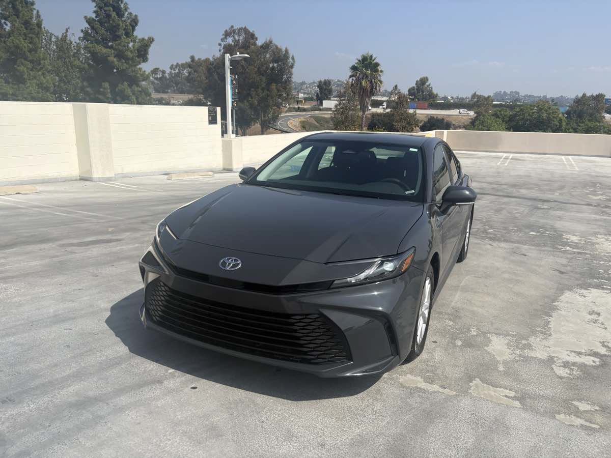 Used 2026 Toyota Camry LE FWD image 6