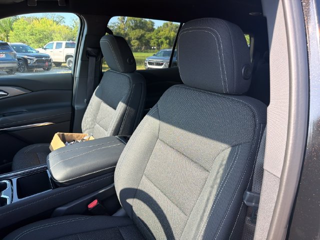 New 2026 Chevrolet Traverse LT w/ Driver Confidence Package FWD image 18
