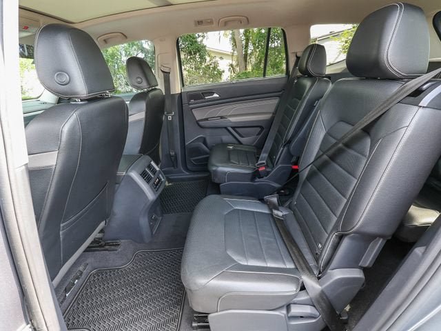 Used 2023 Volkswagen Atlas SEL Premium AWD/4WD image 28