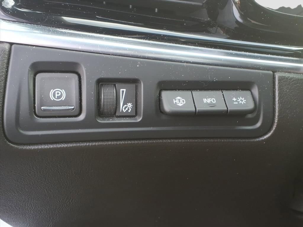 Used 2023 Cadillac XT6 Sport w/ Technology Package image 27