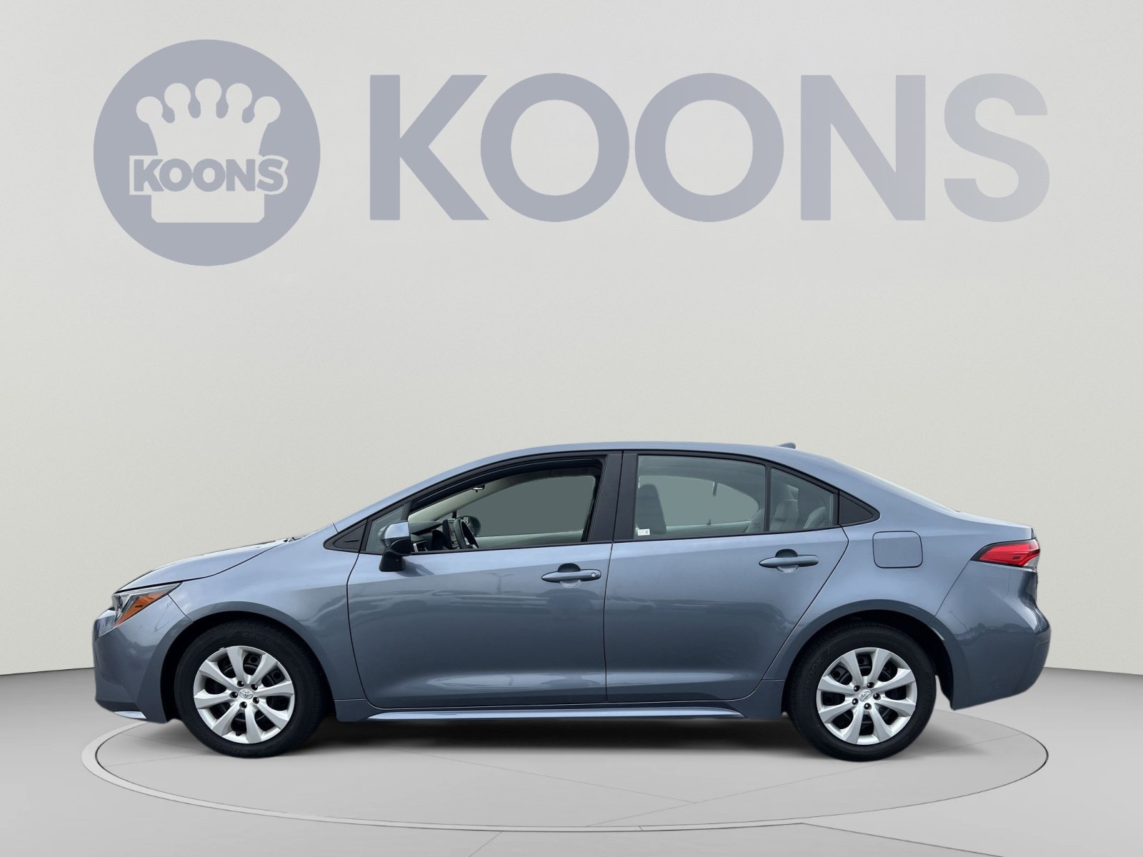 Used 2026 Toyota Corolla LE FWD image 2