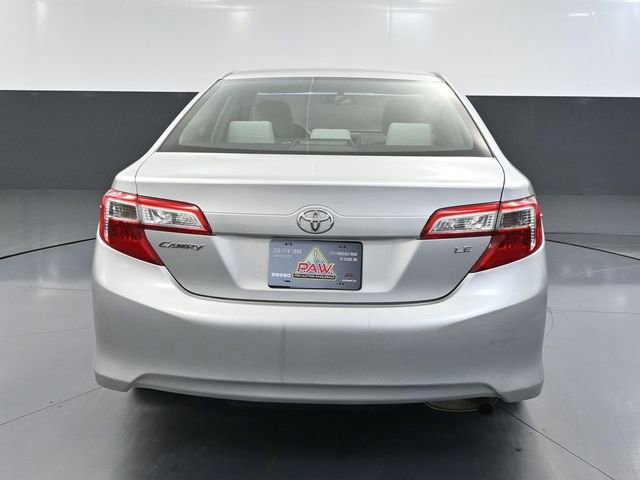 Used 2012 Toyota Camry LE FWD image 5