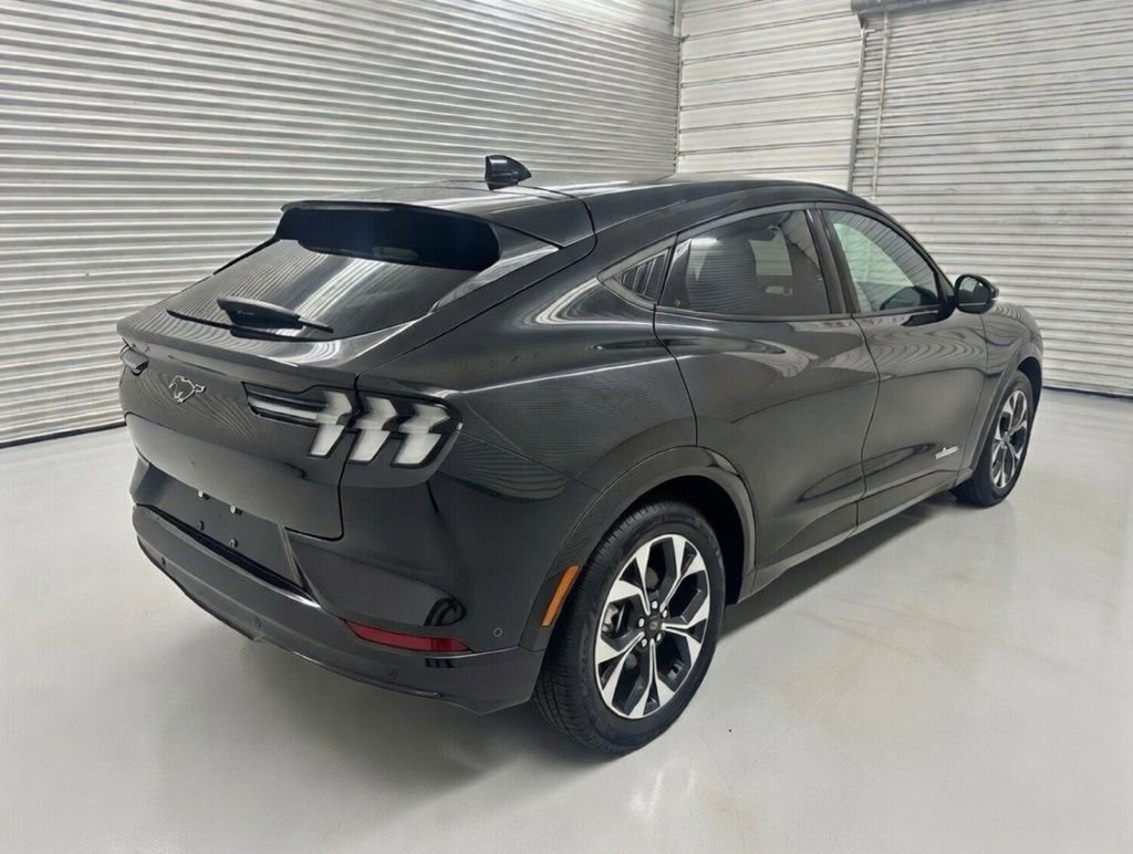 Used 2022 Ford Mustang Mach-E Premium image 4