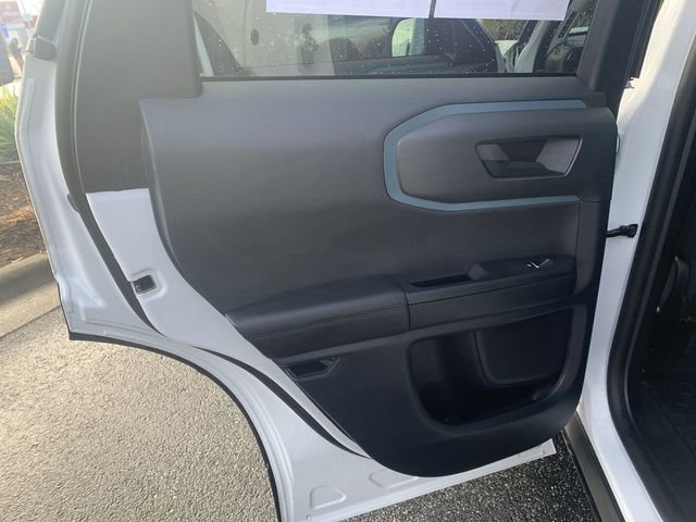 Used 2023 Ford Bronco Sport Badlands image 15