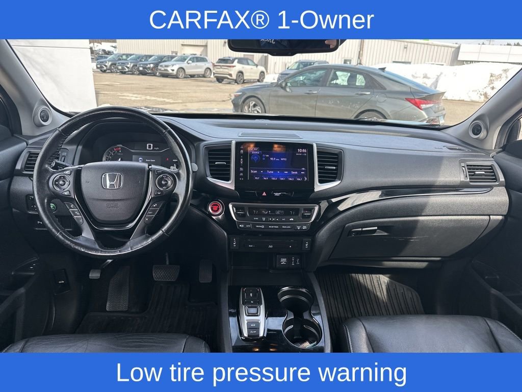 Used 2018 Honda Pilot Touring image 16