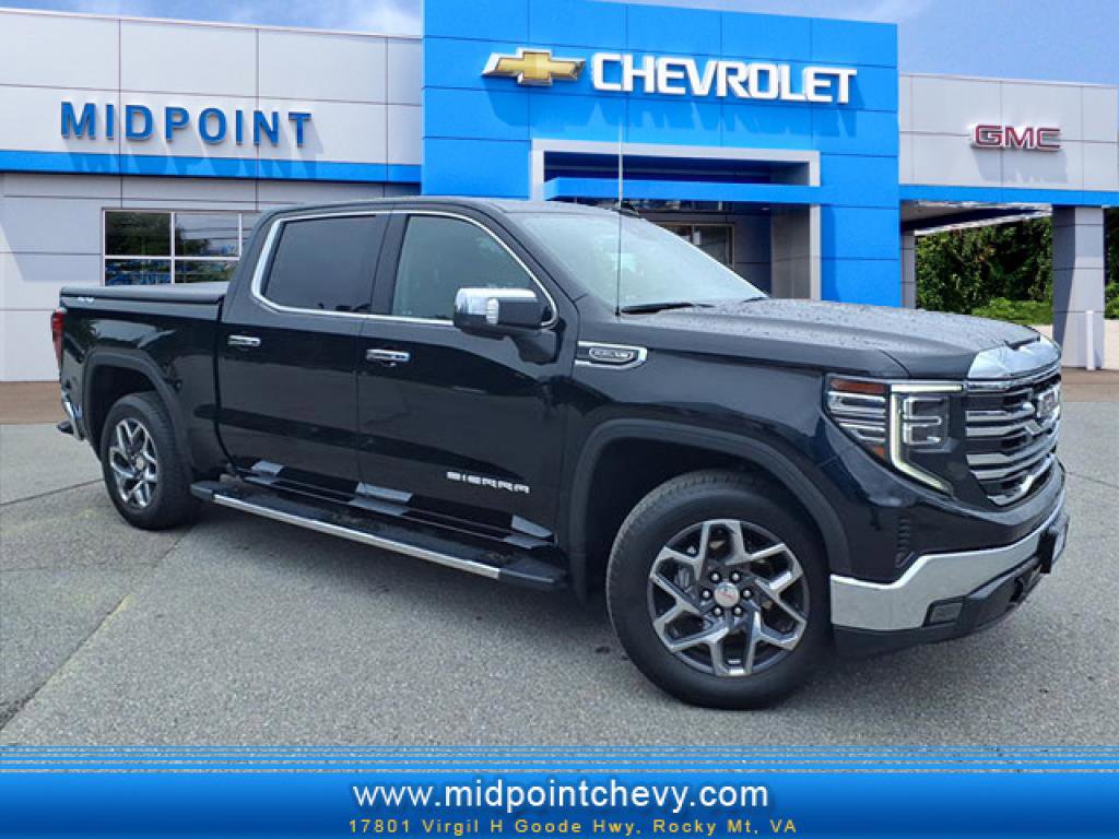 Used 2022 GMC Sierra 1500 SLT w/ SLT Convenience Package AWD/4WD image 1
