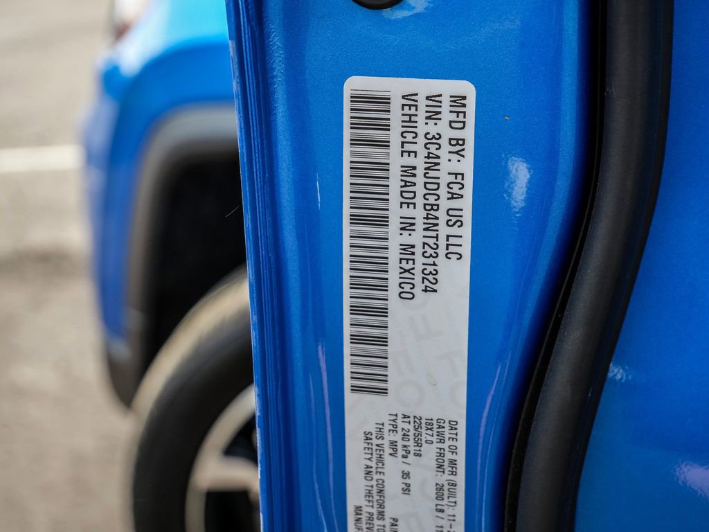 Used 2022 Jeep Compass Limited image 36