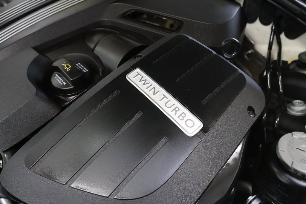 Used 2016 Bentley Continental GT image 42