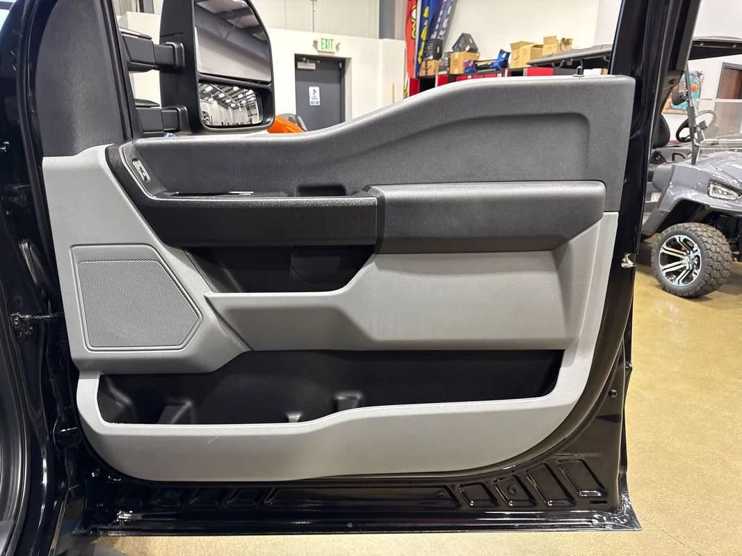 Used 2024 Ford F250 XL w/ XL Chrome Package RWD image 70