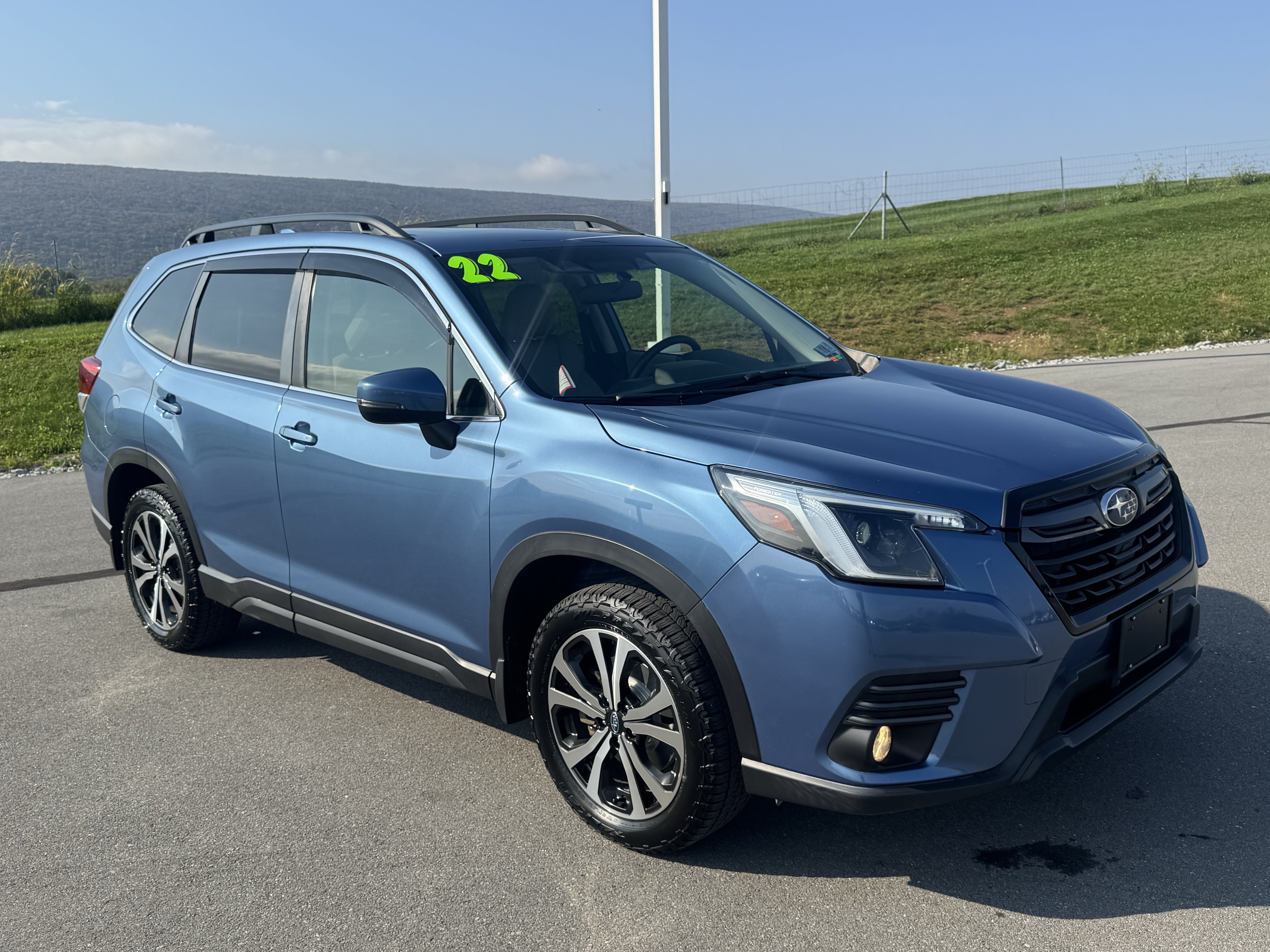 Used 2022 Subaru Forester Limited AWD/4WD image 1