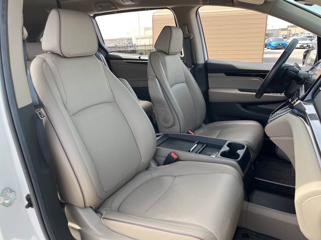 Certified 2024 Honda Odyssey Elite image 30