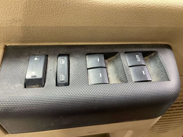 Used 2008 Ford F550 4x4 Crew Cab Super Duty image 13