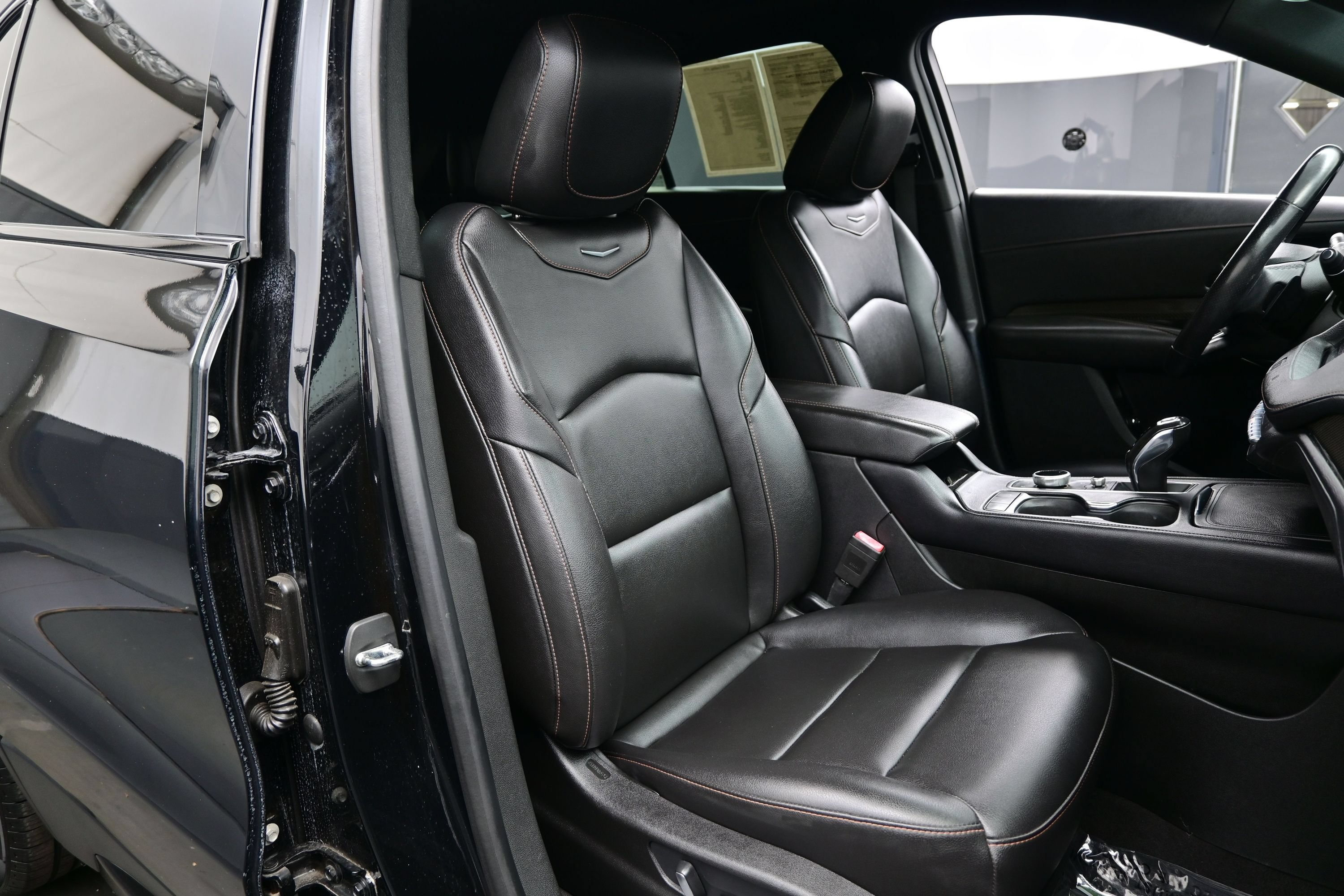 Used 2019 Cadillac XT4 Sport w/ Driver Awareness Package FWD image 13