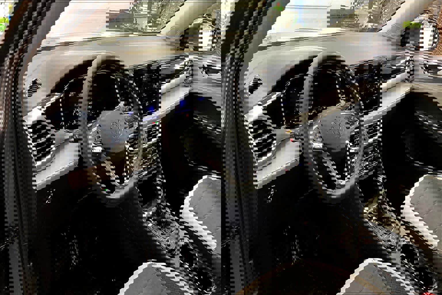 New 2026 Volkswagen Taos SE image 8