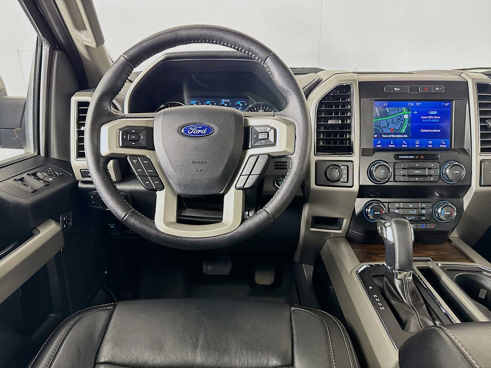 Used 2019 Ford F150 Lariat w/ Equipment Group 501A Mid AWD/4WD image 22