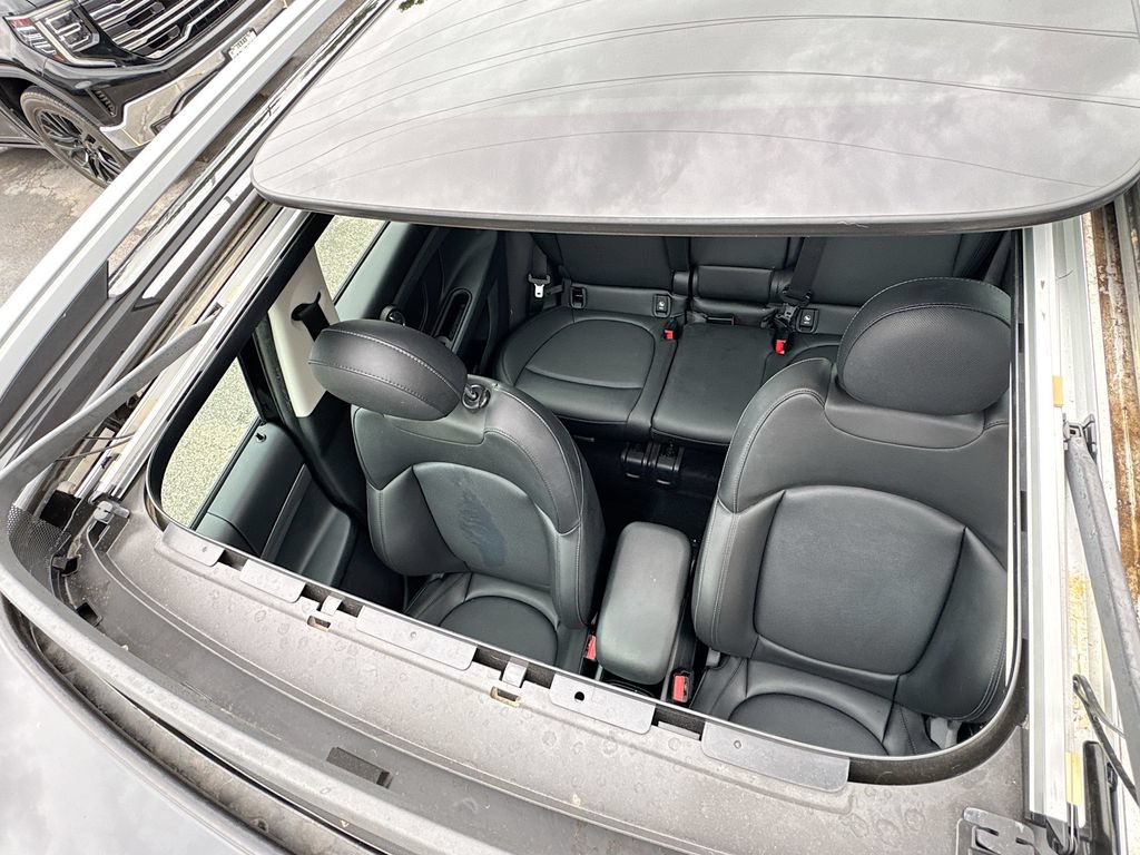 Used 2019 MINI Cooper Countryman S w/ Premium Package FWD image 27