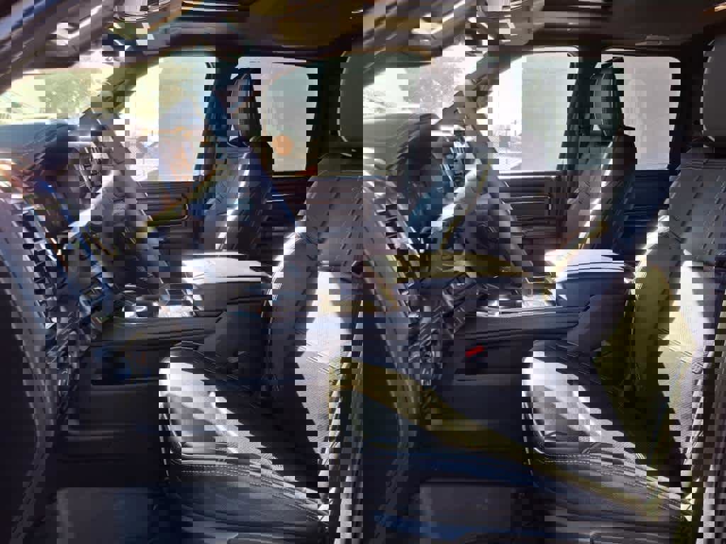 Used 2024 RAM 3500 Limited image 2