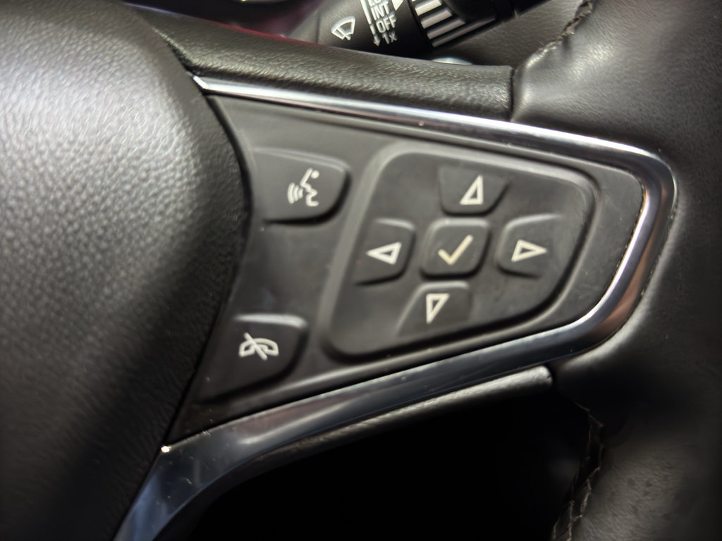 Used 2024 Chevrolet Malibu LT FWD image 23