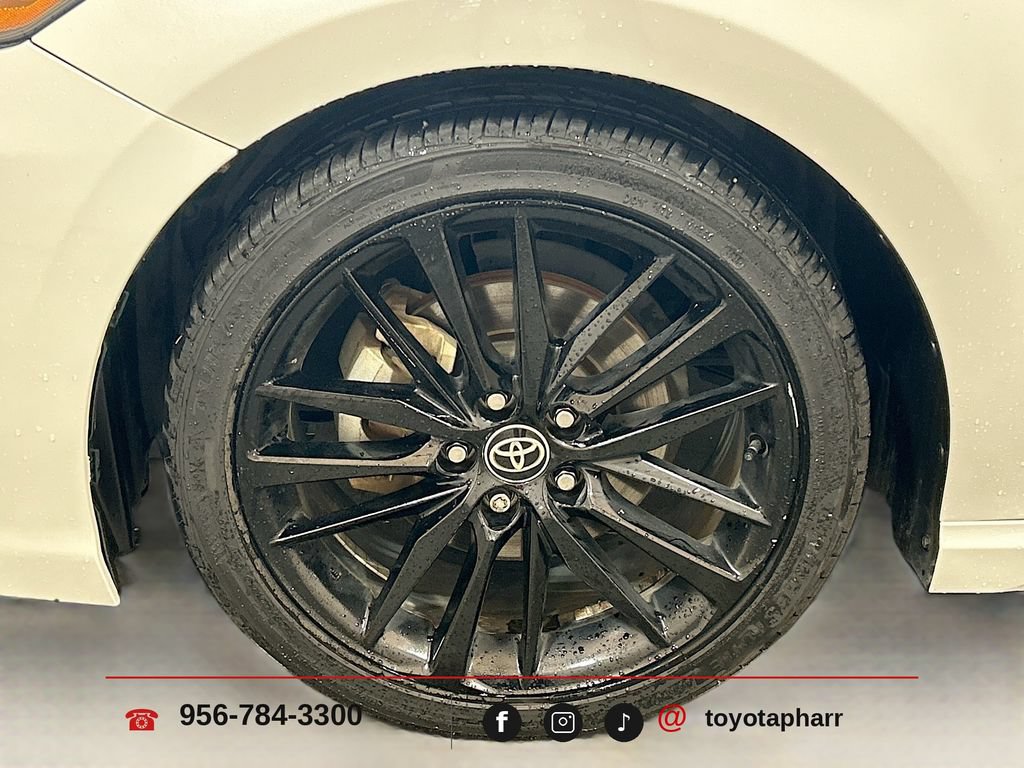 Used 2022 Toyota Camry XSE w/ Cold Weather Package FWD image 28