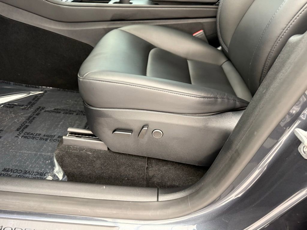 Used 2023 Tesla Model Y Long Range image 13