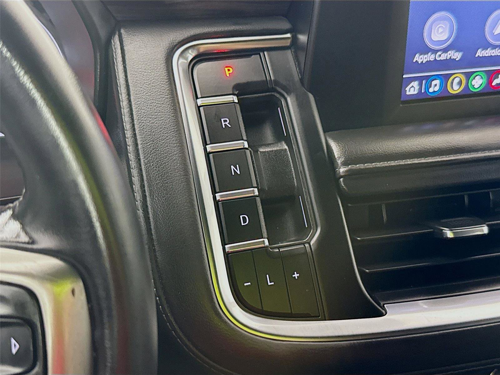 Used 2023 Chevrolet Suburban LS image 12